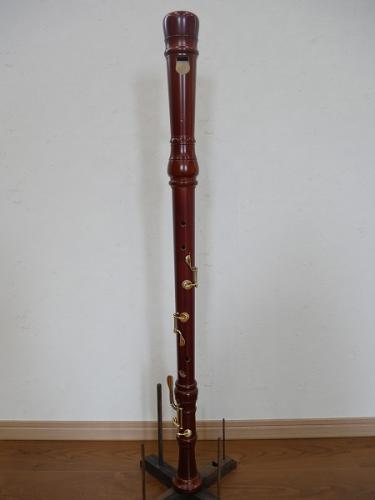 番号8 【中古品】(ヤマハ) バスリコーダーYRB-42